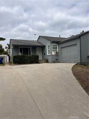 6607 Aura, Reseda, CA 91335