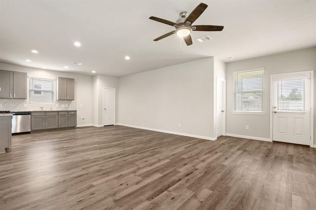 2580 Westslope Drive, Conroe, TX 77384