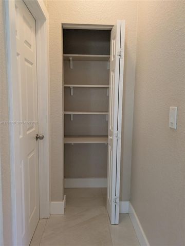 22604 SW 94th Ct, Cutler Bay, FL 33190