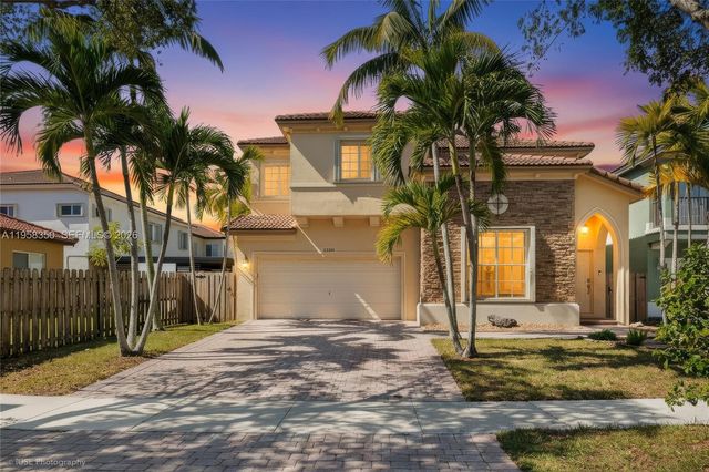 22604 SW 94th Ct, Cutler Bay, FL 33190