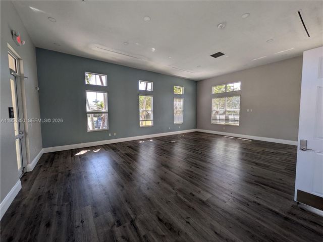 22604 SW 94th Ct, Cutler Bay, FL 33190