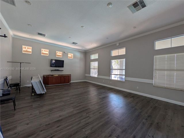 22604 SW 94th Ct, Cutler Bay, FL 33190