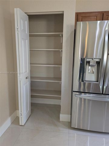 22604 SW 94th Ct, Cutler Bay, FL 33190