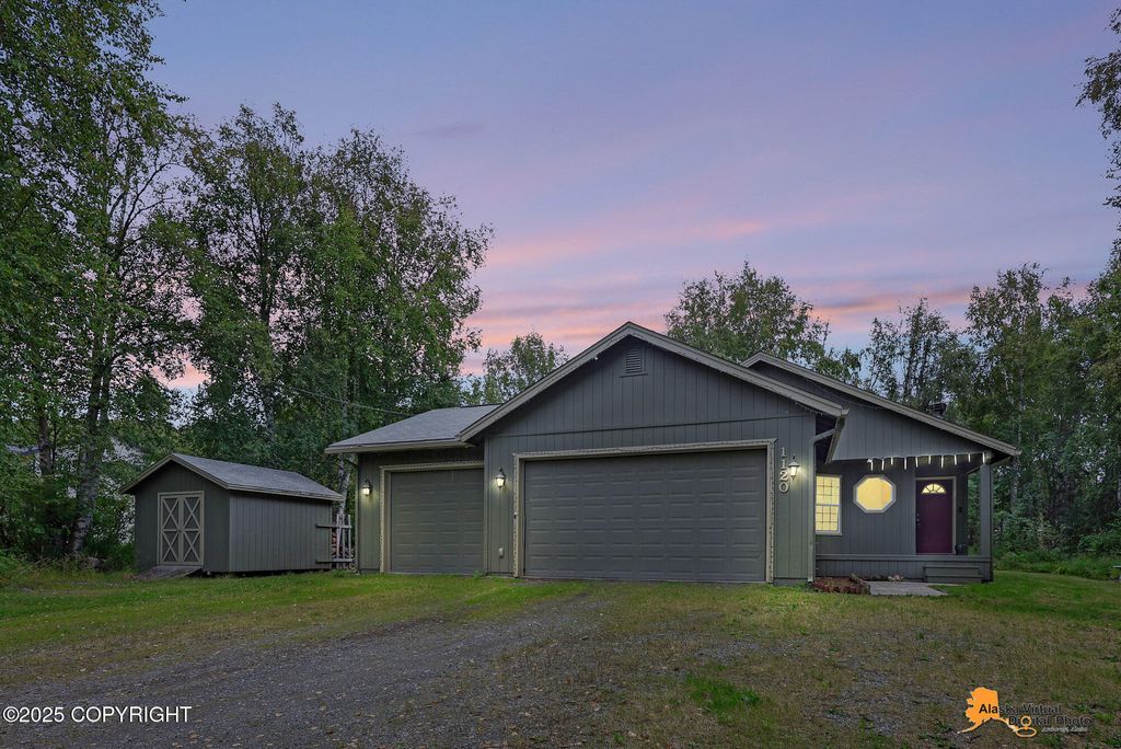1120 W Balboa Drive, Wasilla, AK 99654