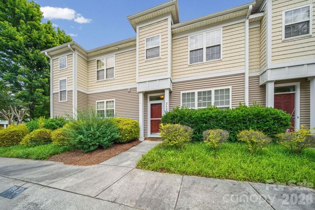 2422 Loch Stone Drive, Gastonia, NC 28054