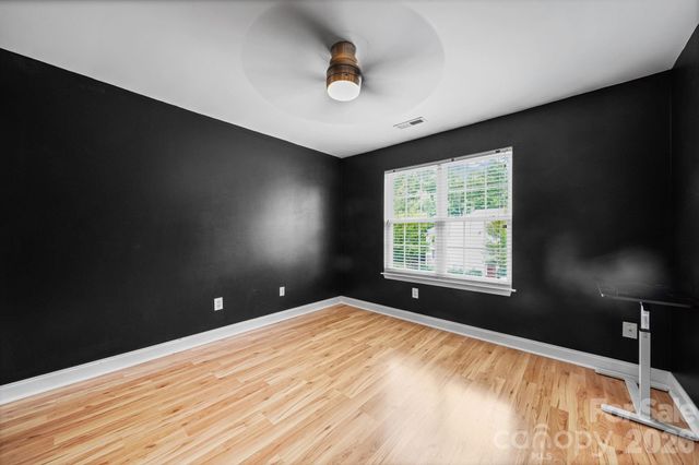 2422 Loch Stone Drive, Gastonia, NC 28054