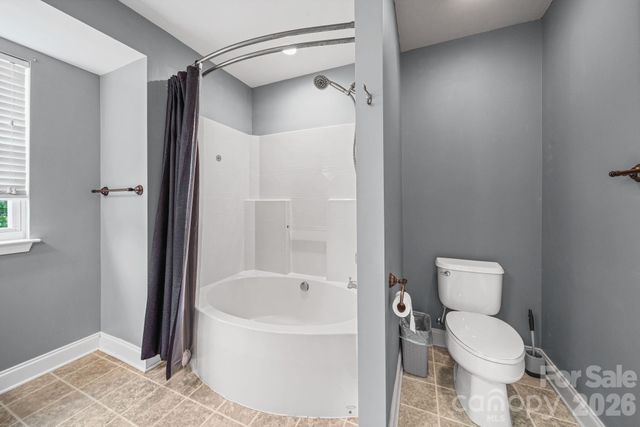 2422 Loch Stone Drive, Gastonia, NC 28054