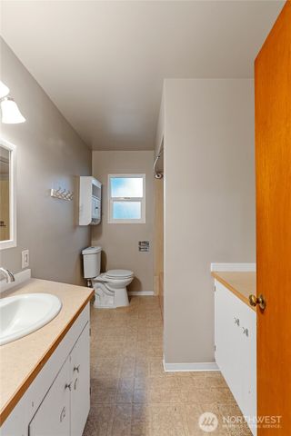 1506 Morgan Street, Aberdeen, WA 98520