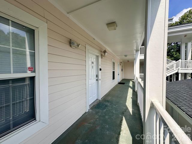 8745 Coralbell Lane, Charlotte, NC 28213