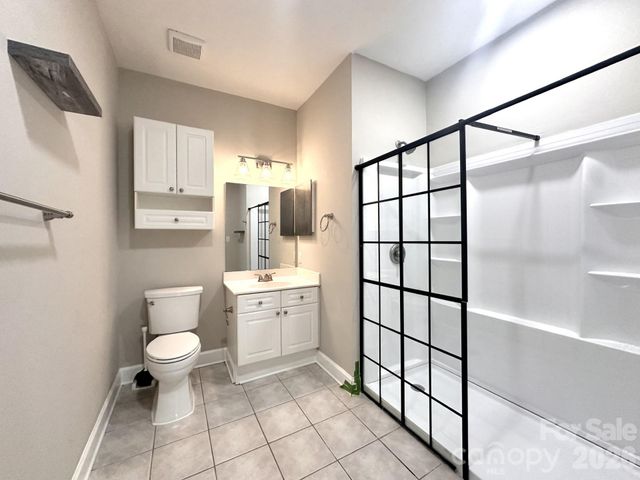 8745 Coralbell Lane, Charlotte, NC 28213