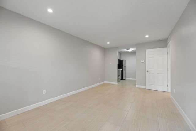 2250 Bering Drive 1O4, Houston, TX 77057