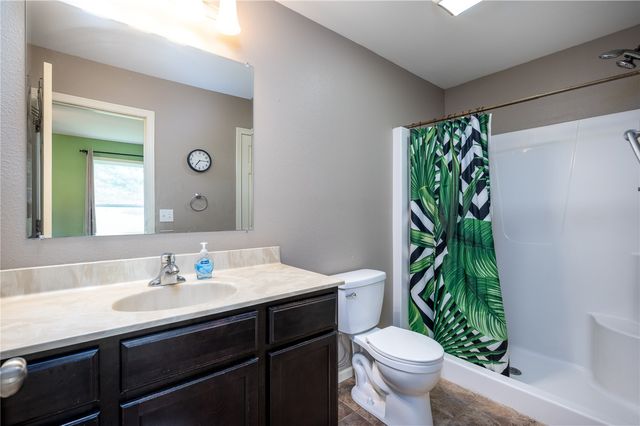 2520 Shaman Avenue SW, Cedar Rapids, IA 52404