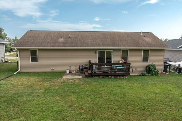 2520 Shaman Avenue SW, Cedar Rapids, IA 52404