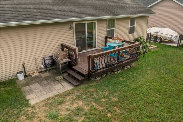 2520 Shaman Avenue SW, Cedar Rapids, IA 52404