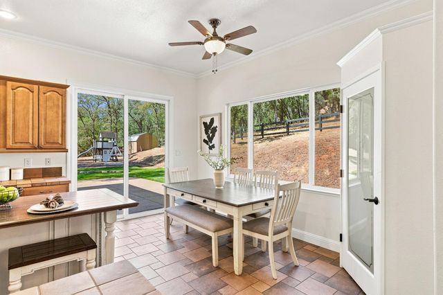 1400 Crooked Mile Ct, Placerville, CA 95667