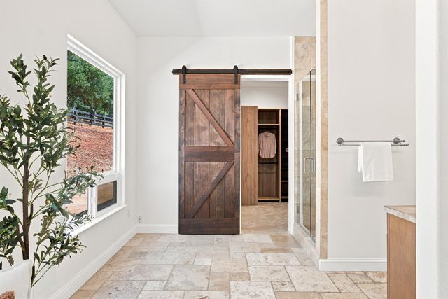 1400 Crooked Mile Ct, Placerville, CA 95667