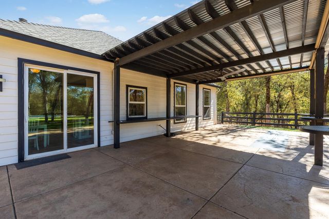 1400 Crooked Mile Ct, Placerville, CA 95667