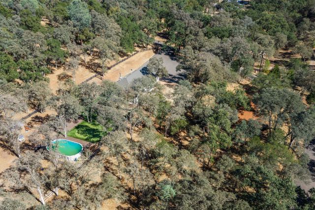 1400 Crooked Mile Ct, Placerville, CA 95667