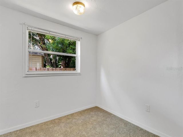 2400 SHANNON ROAD, Orlando, FL 32806