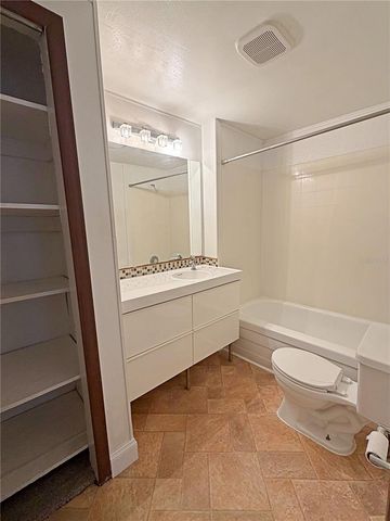 2400 SHANNON ROAD, Orlando, FL 32806