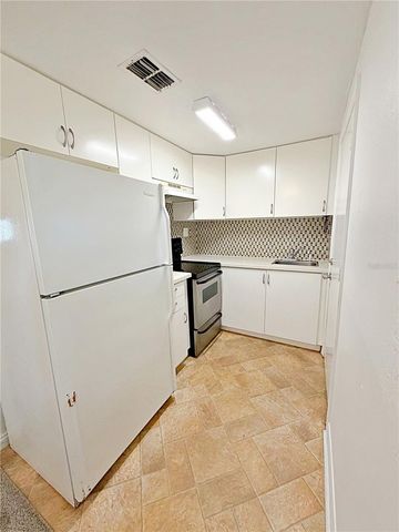 2400 SHANNON ROAD, Orlando, FL 32806