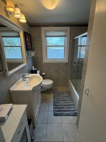 320 W Harrison Road, Lombard, IL 60148