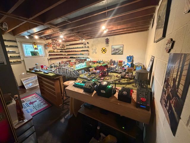 320 W Harrison Road, Lombard, IL 60148