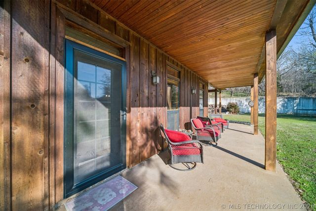 740 Maplebrook Lane, Langley, OK 74301