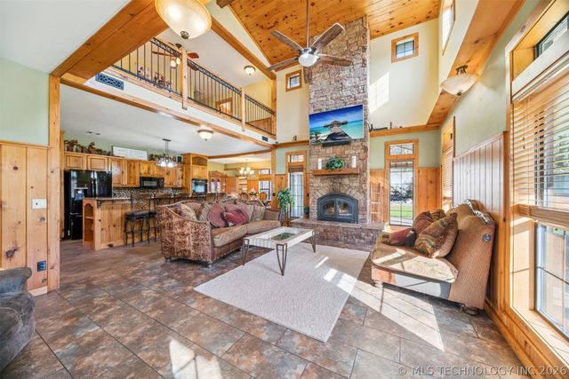 740 Maplebrook Lane, Langley, OK 74301