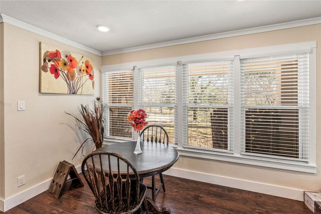 400 W Cayuga Drive, Athens, TX 75751