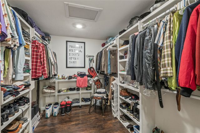 400 W Cayuga Drive, Athens, TX 75751