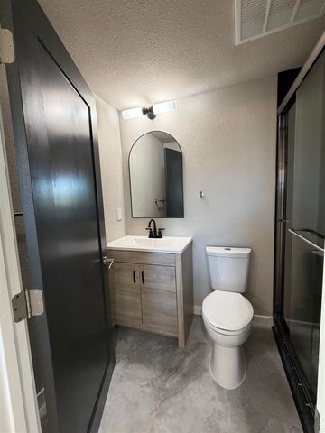 6015 N Monroe St, Spokane, WA 99205