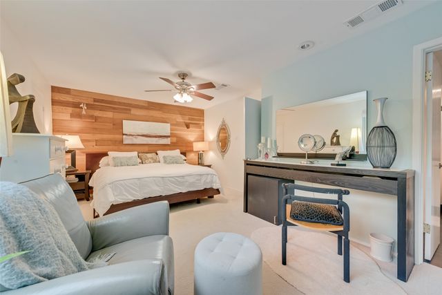 3237 Sharpview Circle, Dallas, TX 75228