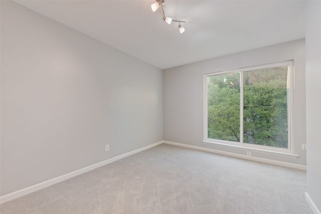 3237 Sharpview Circle, Dallas, TX 75228