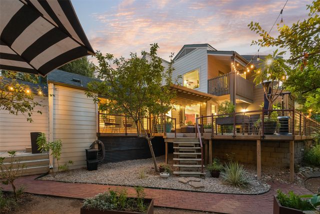 3237 Sharpview Circle, Dallas, TX 75228