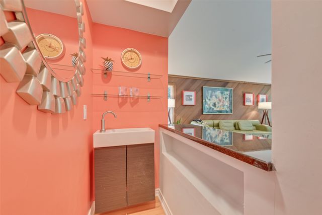 3237 Sharpview Circle, Dallas, TX 75228