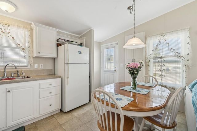 6904 CORTEZ ROAD W 10, Bradenton, FL 34210