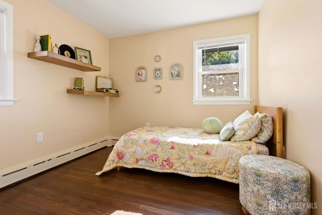 152 Remsen Avenue, Avenel, NJ 07001