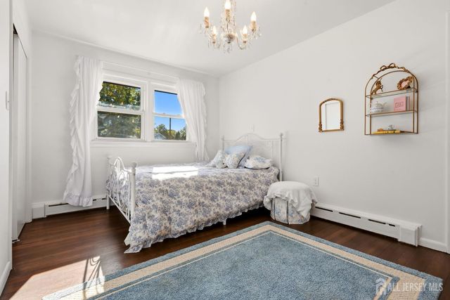 152 Remsen Avenue, Avenel, NJ 07001