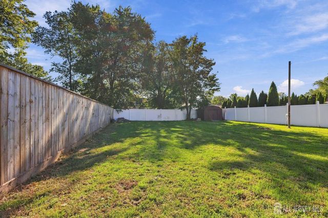 152 Remsen Avenue, Avenel, NJ 07001