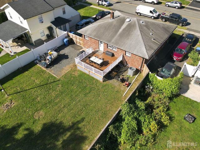 152 Remsen Avenue, Avenel, NJ 07001