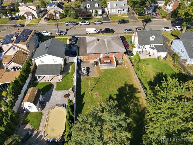 152 Remsen Avenue, Avenel, NJ 07001