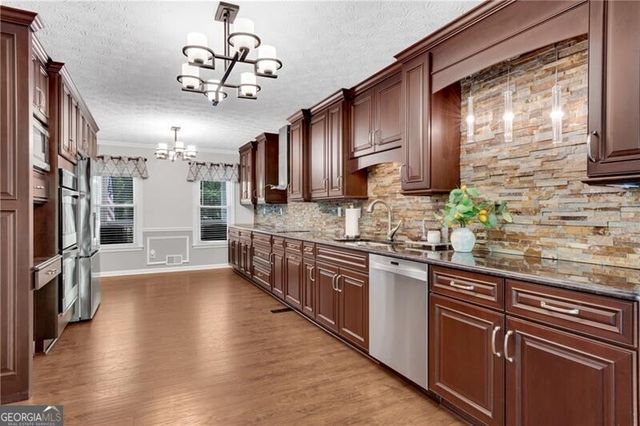 1210 Fontainebleau Court, Lawrenceville, GA 30043