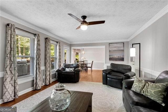 1210 Fontainebleau Court, Lawrenceville, GA 30043