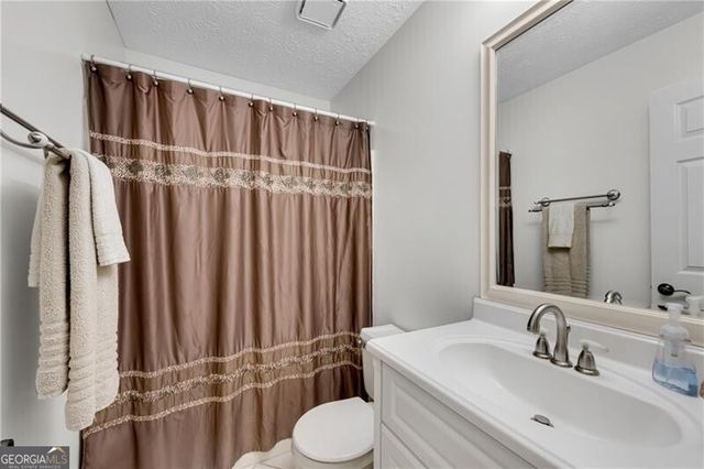 1210 Fontainebleau Court, Lawrenceville, GA 30043