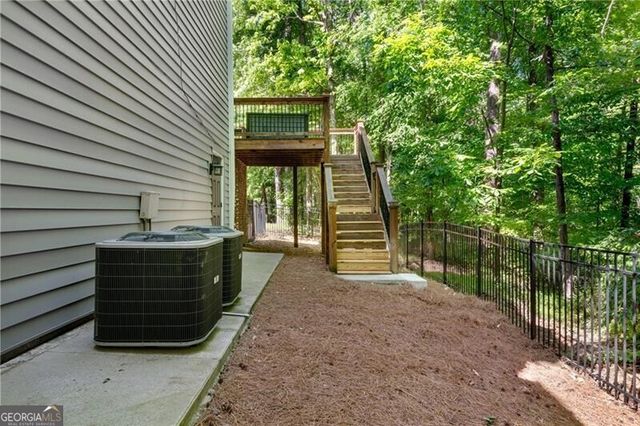 1210 Fontainebleau Court, Lawrenceville, GA 30043