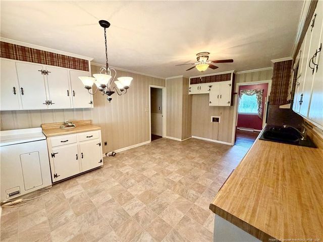 105 Fuller Avenue, Lumberton, NC 28358