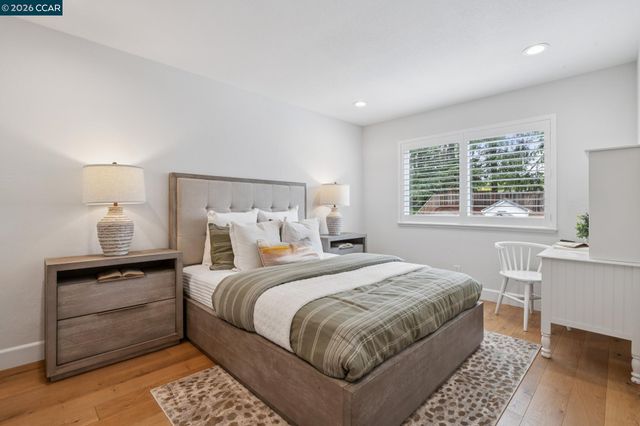 121 Castleford Cir, Danville, CA 94526