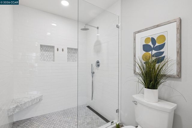 121 Castleford Cir, Danville, CA 94526