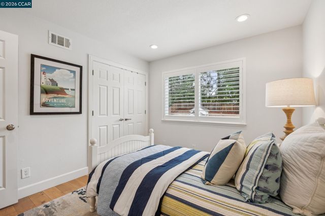 121 Castleford Cir, Danville, CA 94526